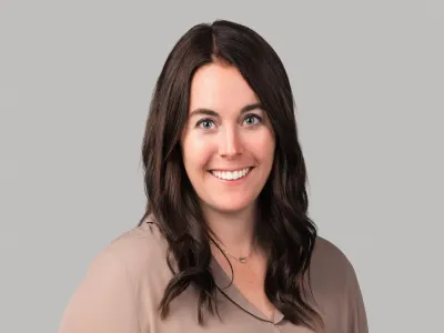 Cara Zastrow headshot