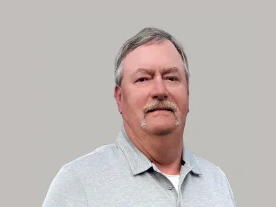 Ken Schneider headshot