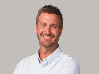 Darin Peterson Headshot